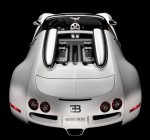Az új Bugattiban nem maradt hely a tetõnek