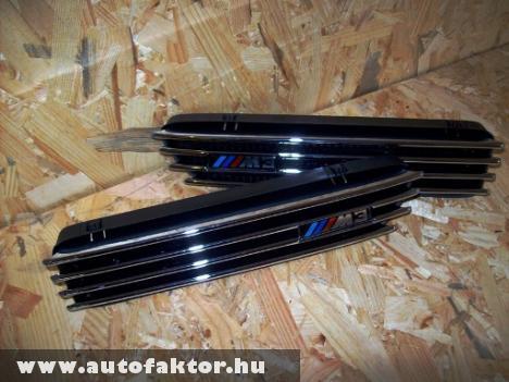 BMW E46 M3 mûanyag oldalrács.(1998-2003-ig gyártott).