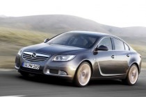 Tetszetõs az új Opel Insignia