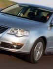 5,9 litert fogyaszt a benzines Volkswagen Passat BlueMotion!