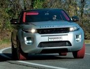 Range Rover Evoque HFI-R Marangoni - rubintvörös abroncsokkal