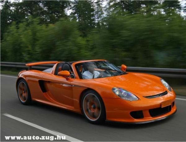 Narancs Porsche Carrera GT